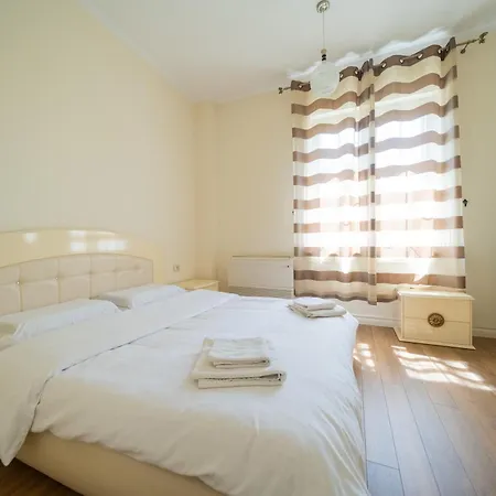Apartment Prestigious Spacious Historical In Center *